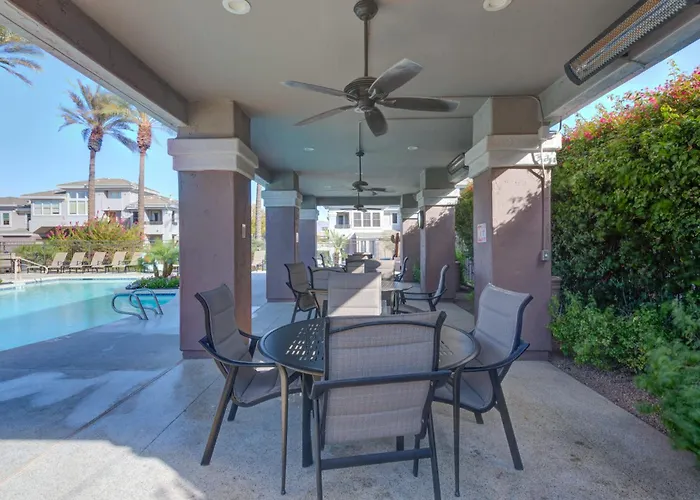 Holiday home Lux Kierland Greens Overlooks 9th Hole Near Golf *